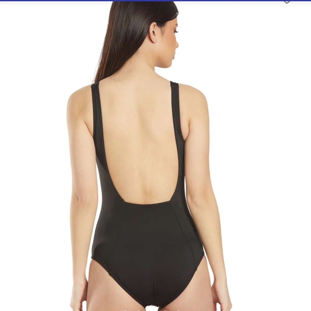 Nike BERLIN One Piece Swimsuit - Picture 2 of 4